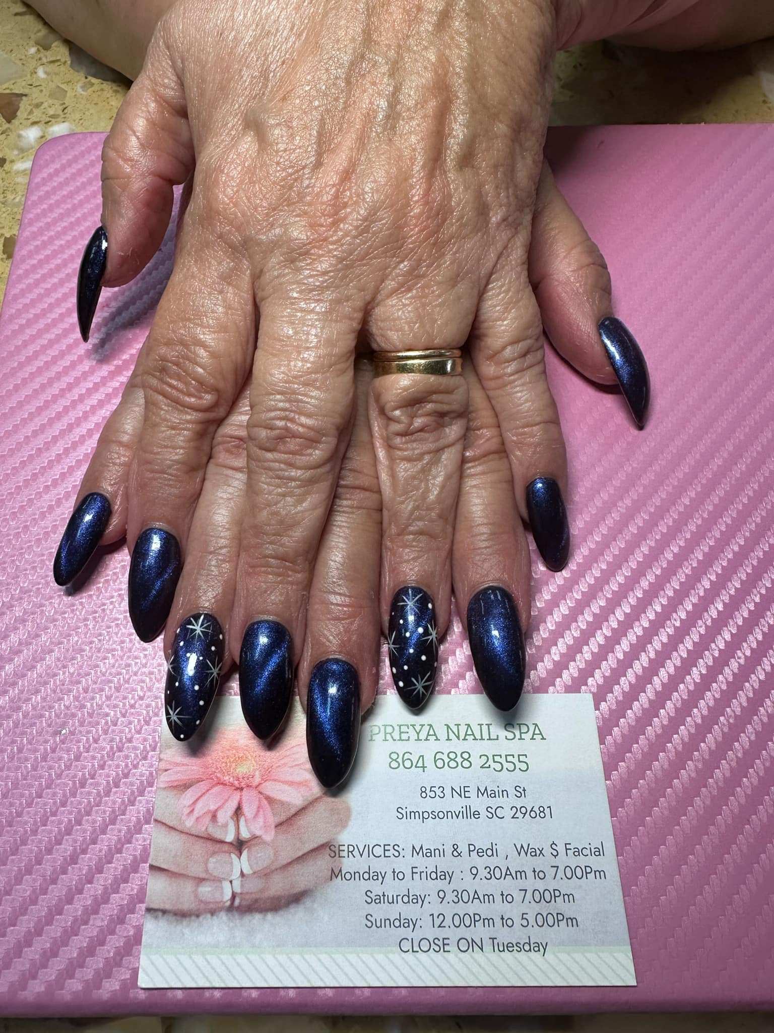 Preya Nail Spa nail photo 1